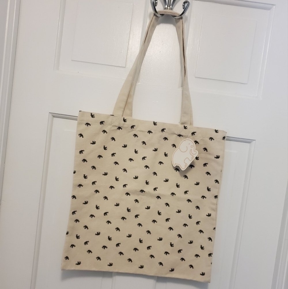 NWT Ivory Ella Lightweight Tote